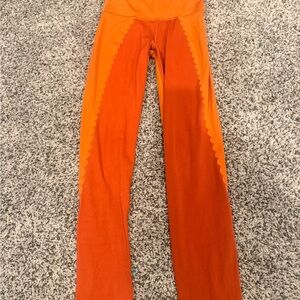 aerie Orange Two-Tone Scalloped High-Waist Leggings
